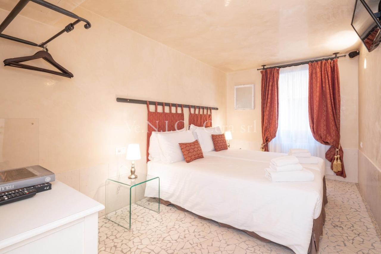 Ve.N.I.Ce. Cera Ca' Del Gondoliere Appartement Venetië Buitenkant foto