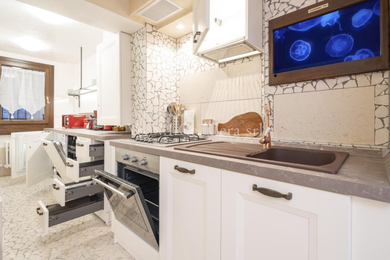 Ve.N.I.Ce. Cera Ca' Del Gondoliere Appartement Venetië Buitenkant foto